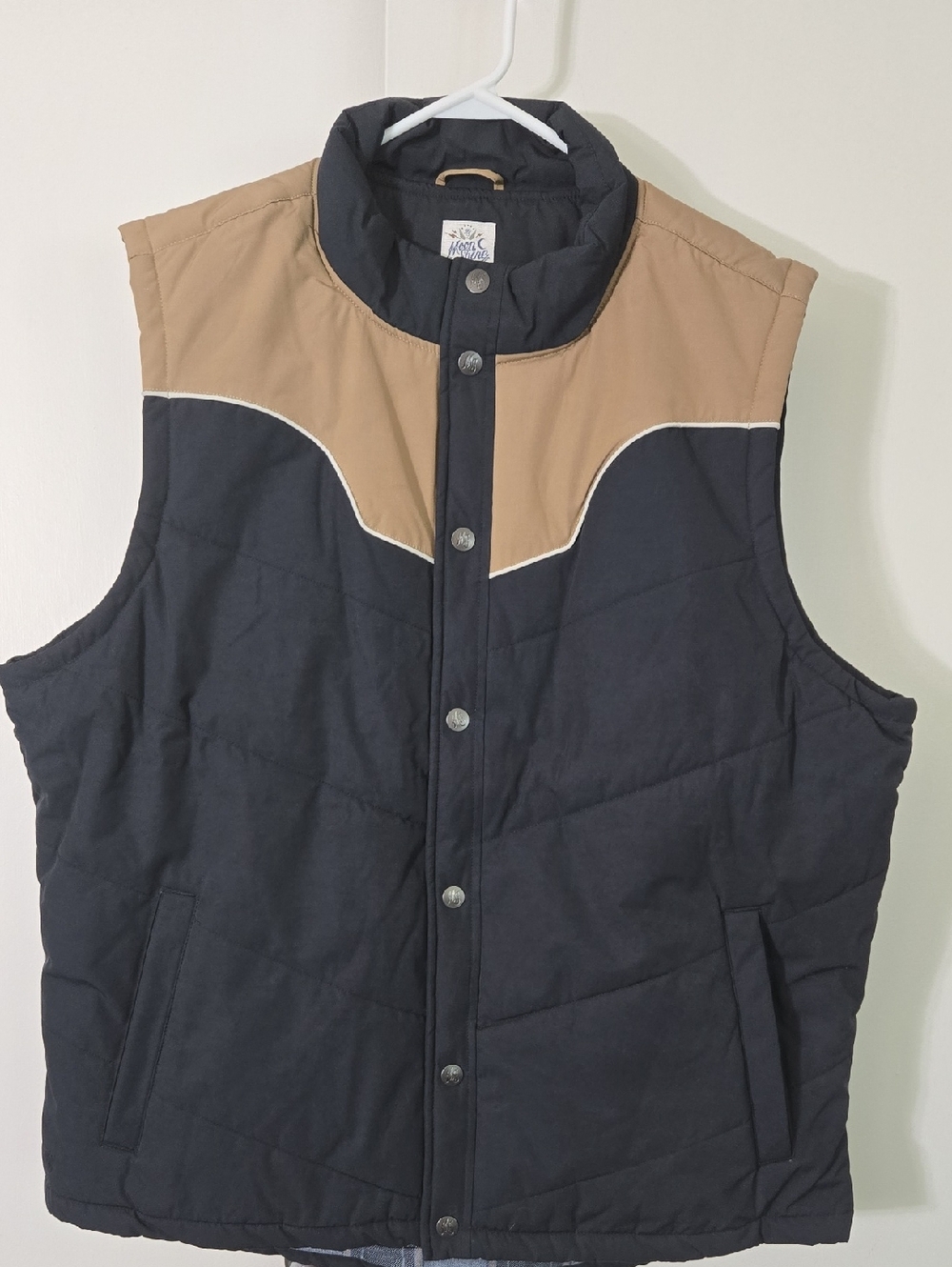 Brad Paisley's Moonshine Spirit Jacket Vest